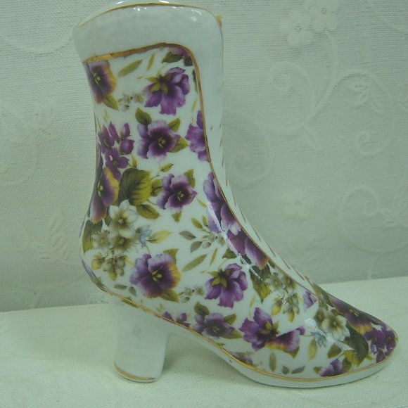 Baum Bros. Accents Porcelain High Heel Shoe Vase With Violets6 Tall